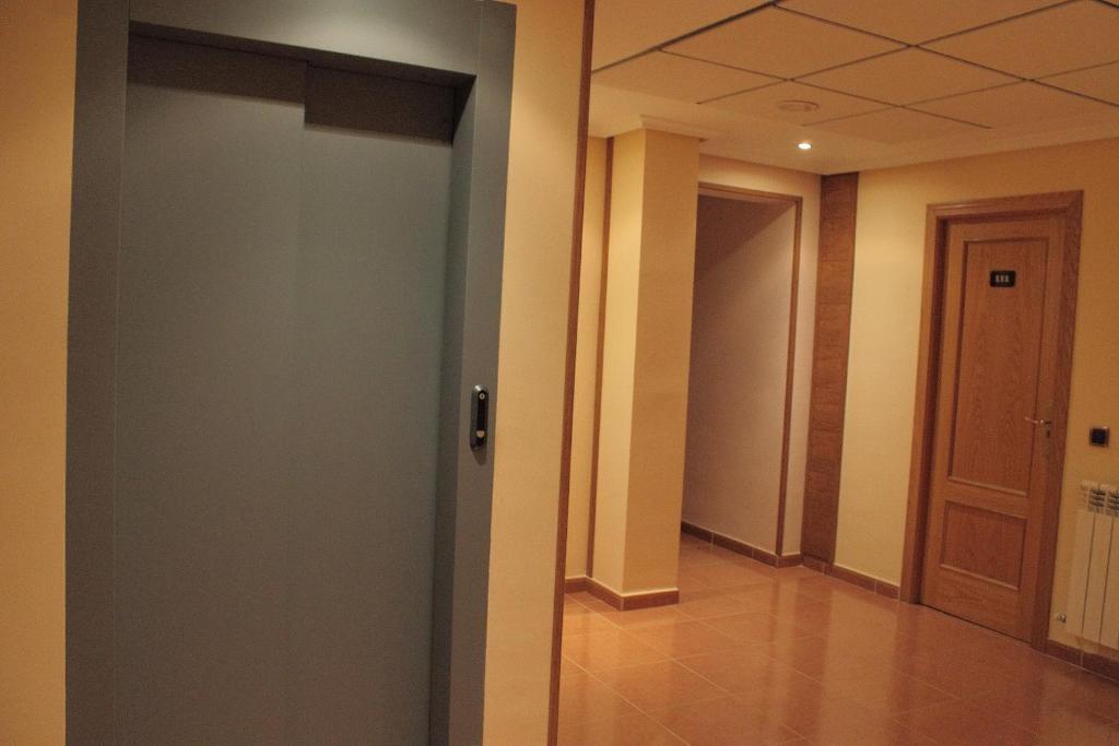 Hostal Castilla Benavente Exteriör bild